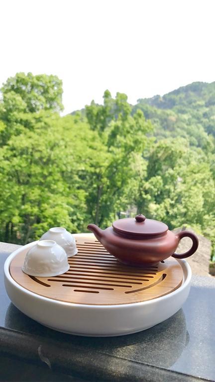 Hangzhou Puyu Travelling With Hotel Eksteriør billede