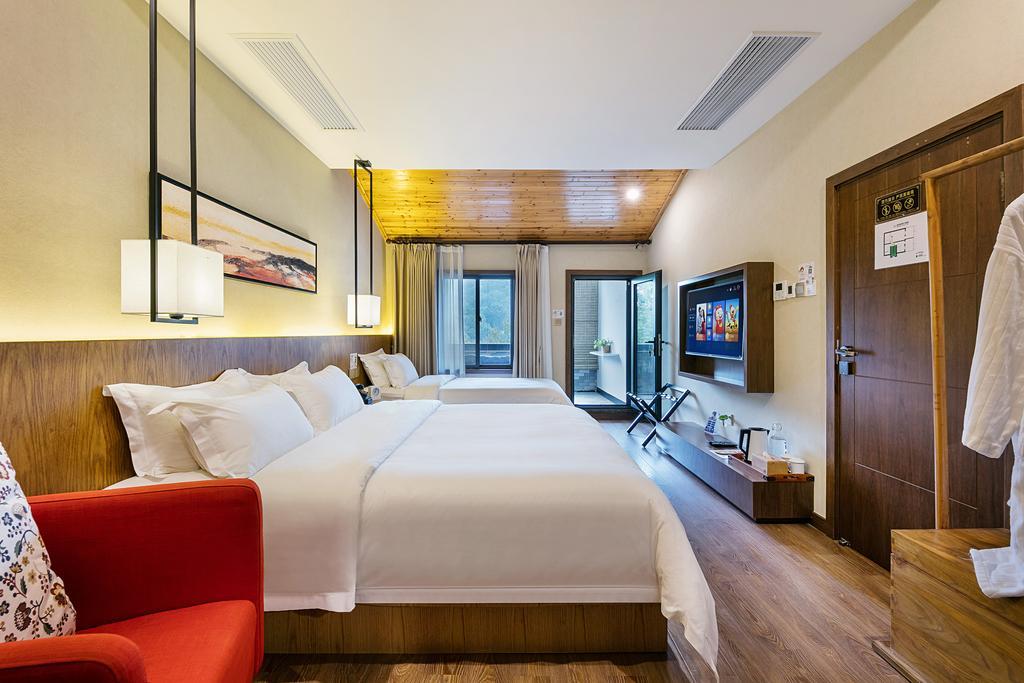 Hangzhou Puyu Travelling With Hotel Eksteriør billede